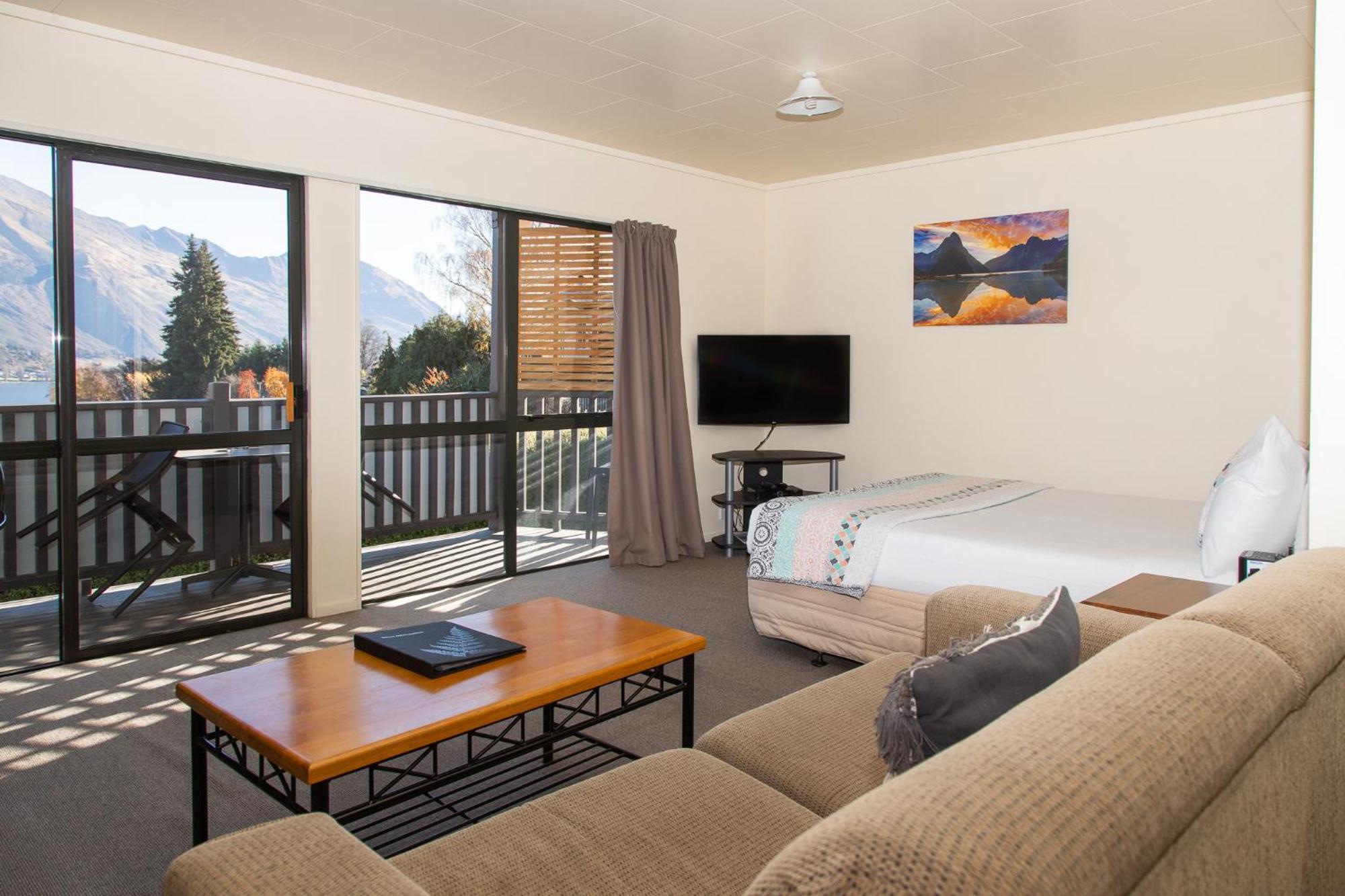 Ride Base Wanaka Apartments Exterior photo