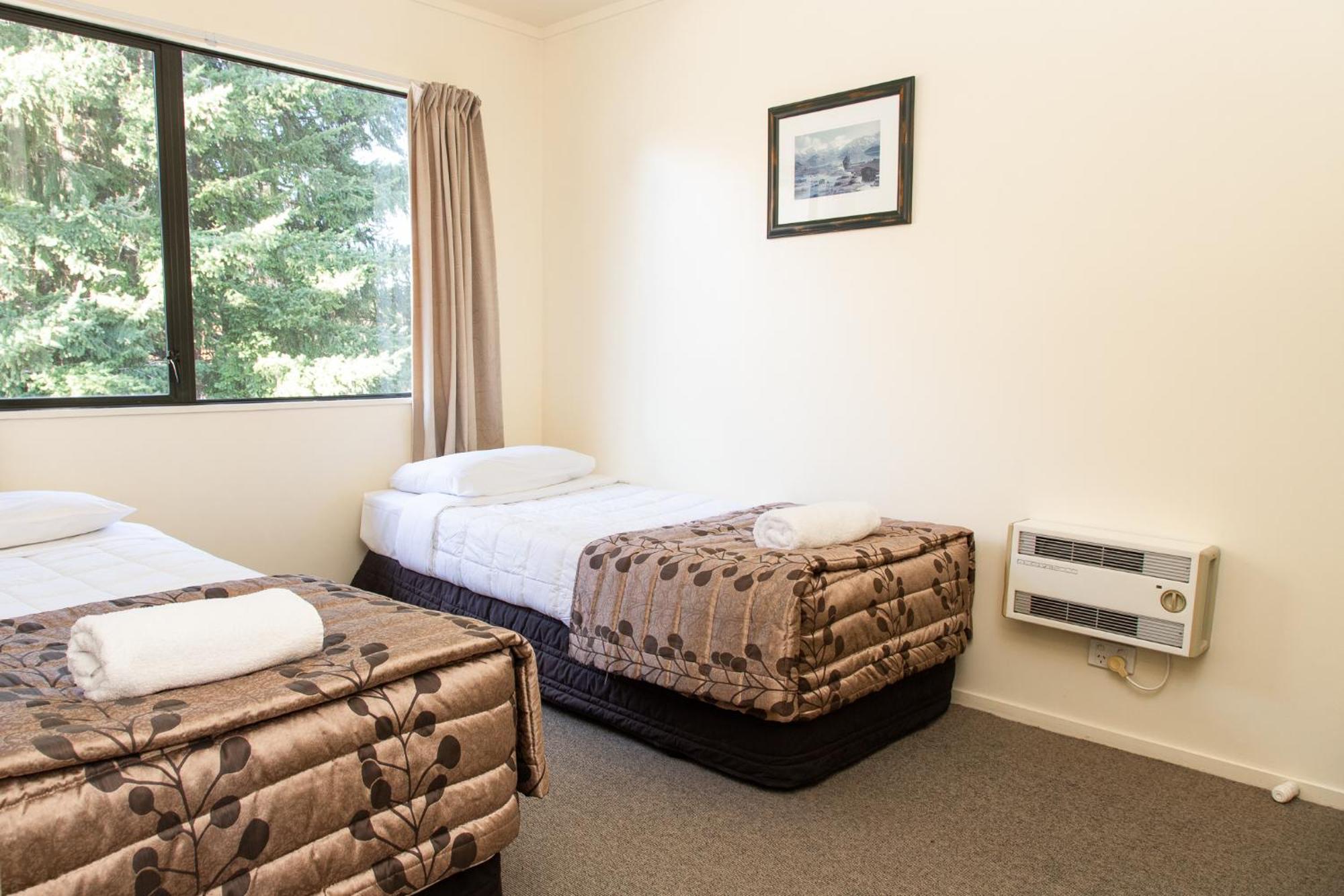 Ride Base Wanaka Apartments Exterior photo