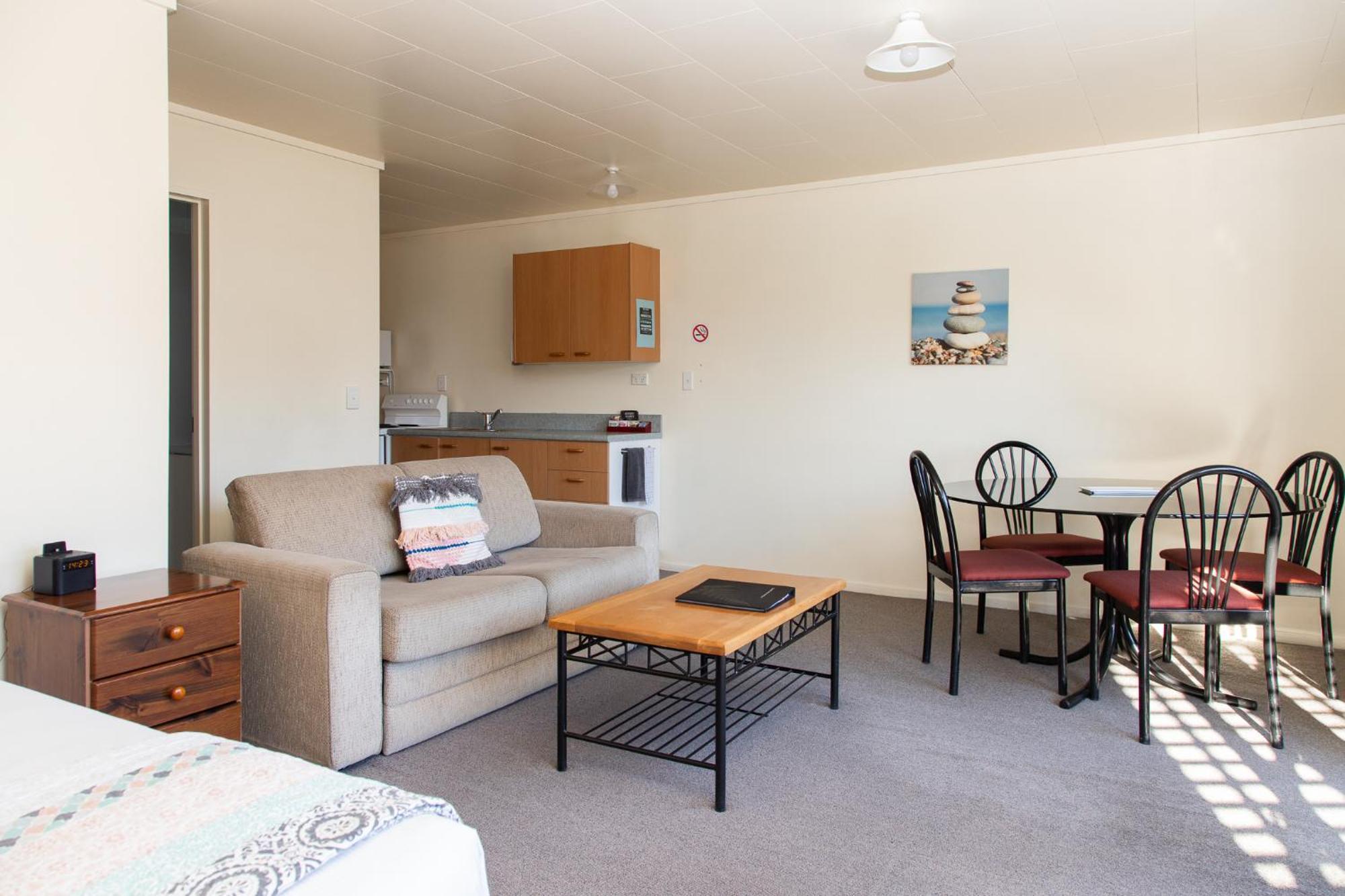 Ride Base Wanaka Apartments Exterior photo