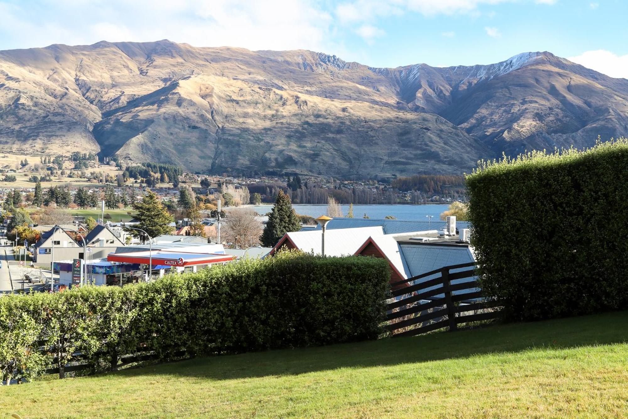 Ride Base Wanaka Apartments Exterior photo