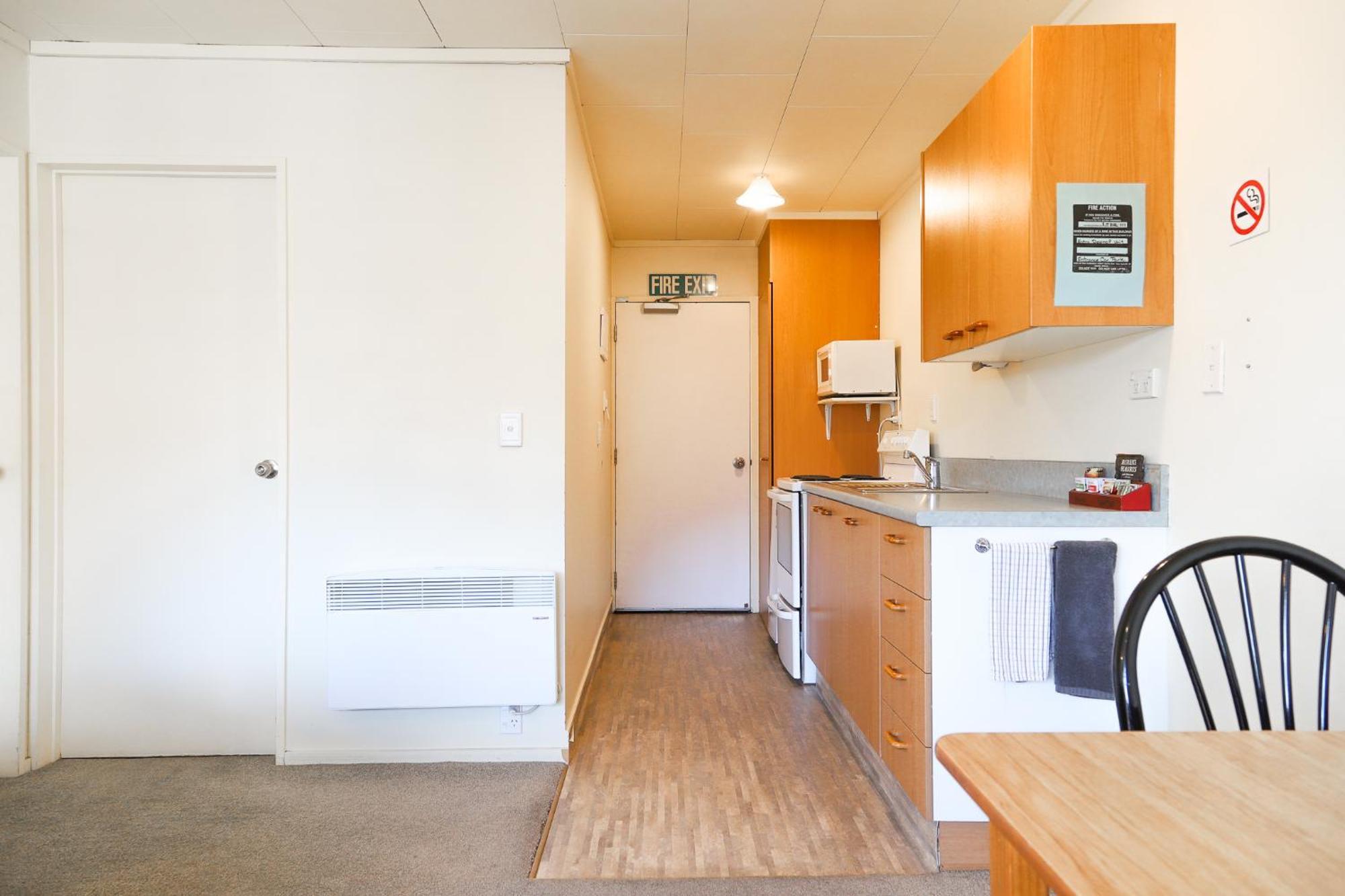 Ride Base Wanaka Apartments Exterior photo